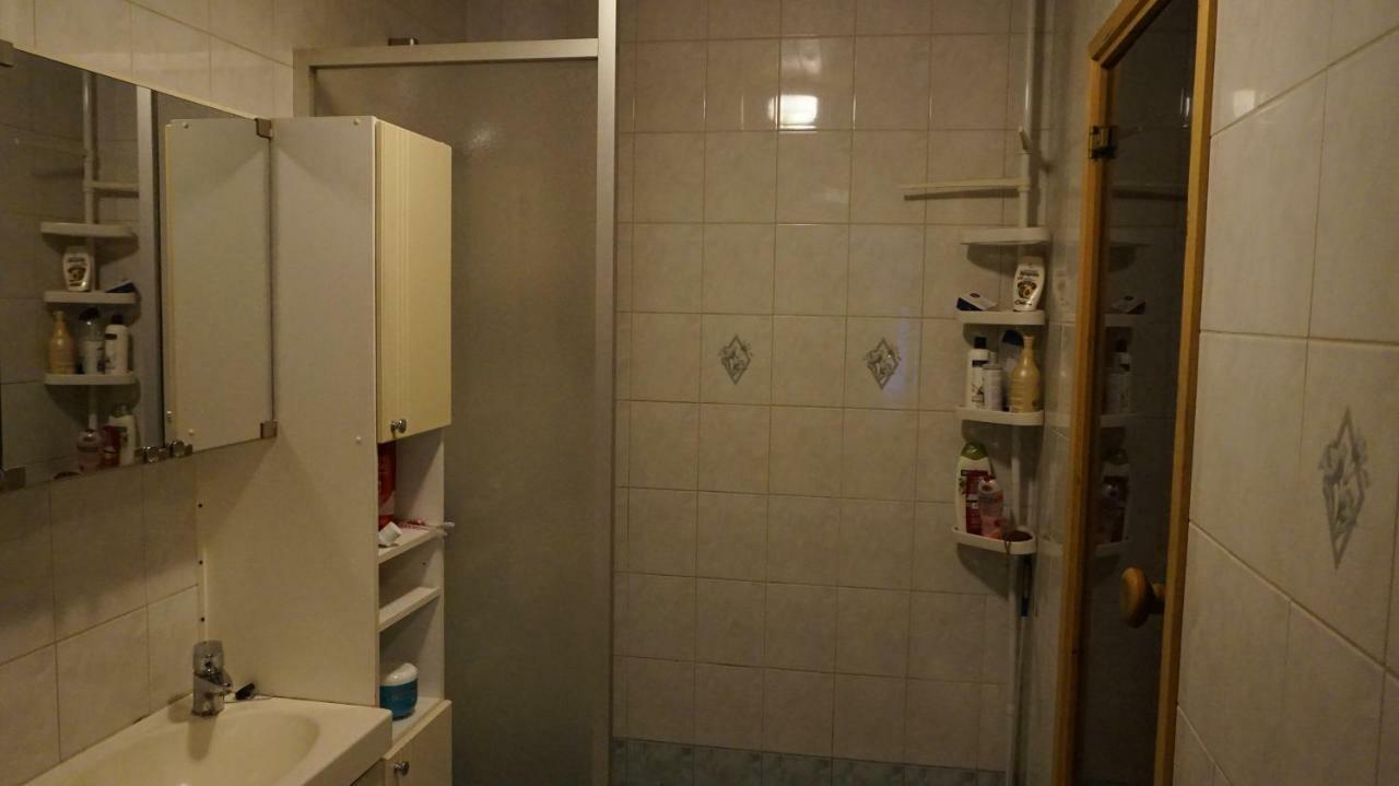 4 Bedrooms Near Center - Kranni Pori Luaran gambar